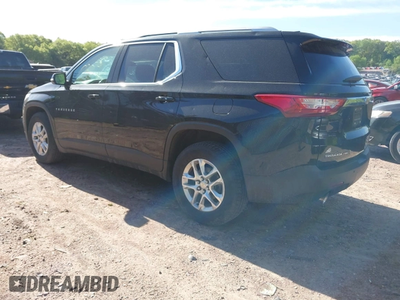 2018 Chevrolet Traverse LT Cloth z VIN 1GNEVGKW1JJ189116, wystawiony jako IAAI lot #42272309 z przebiegiem 111 408 mil mil oraz . Historia ofert i sprzedaży dostępna na DreamBid. Obrazek 3.