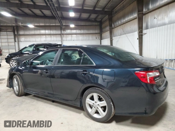 2014 Toyota Camry L with VIN 4T1BF1FK7EU317307, listed as a Copart auction lot 80576924 with 123,553 mi miles and Salvage Title. Bid and sale history available at DreamBid. Image 2.