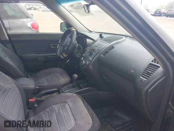 2010 Kia Soul + with VIN KNDJT2A24A7190109, listed as a IAAI auction lot 42232419 with 217,262 mi miles and . Bid and sale history available at DreamBid. Image 5.