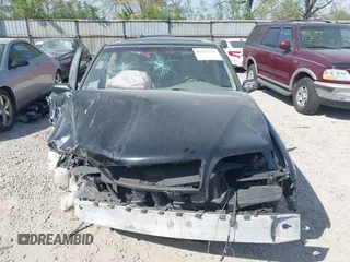 1998 Volvo V70 GLT with VIN YV1LW5675W2420633, listed as a IAAI auction lot 42117111 with 92,644 mi miles and . Bid and sale history available at DreamBid. Image 13.