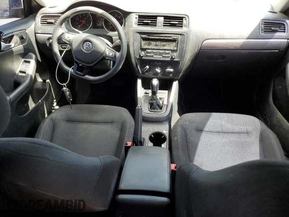 2015 Volkswagen Jetta SE with VIN 3VWD17AJ2FM240233, listed as a Copart auction lot 60833515 with 207,202 mi miles and Clean title. Bid and sale history available at DreamBid. Image 8.