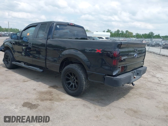 2012 Ford F-150 XL with VIN 1FTFX1CFXCFC00400, listed as a IAAI auction lot 42082368 with 214,148 mi miles. Bid and sale history available at carsss.com. Image 3.