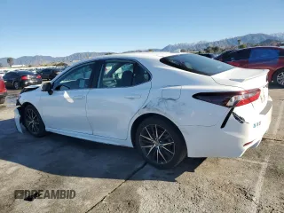 2022 Toyota Camry SE with VIN 4T1G11AK7NU065084, listed as a Copart auction lot 48381455 with 16,945 mi miles and Salvage Title. Bid and sale history available at DreamBid. Image 2.