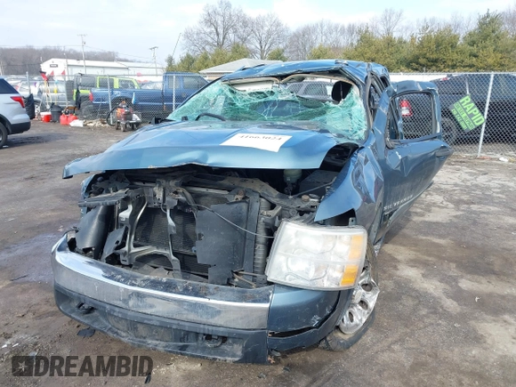 2007 Chevrolet Silverado 1500 Work Truck with VIN 1GCEC19C47Z500815, listed as a IAAI auction lot 41663024 with 142,392 mi miles and . Bid and sale history available at DreamBid. Image 2.