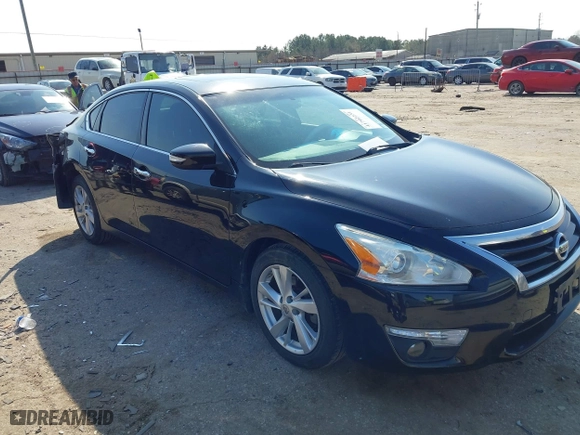 2014 Nissan Altima 2.5 SV with VIN 1N4AL3AP3EC400848, listed as a IAAI auction lot 41702231 with 246,548 mi miles. Bid and sale history available at carsss.com. Image 1.