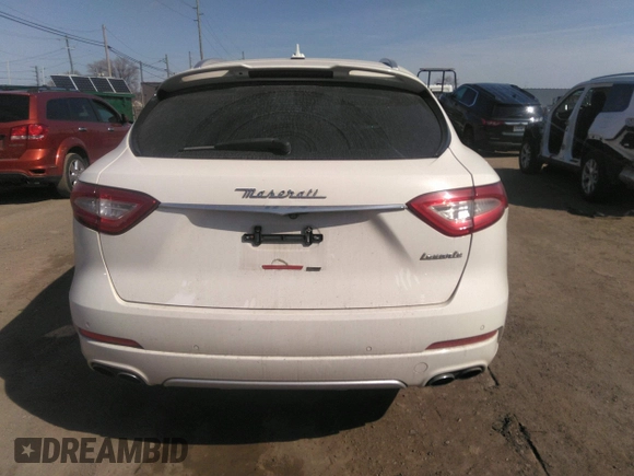 2017 Maserati Levante with VIN ZN661XUS2HX228160, listed as a IAAI auction lot 41830283 with 95,903 mi miles. Bid and sale history available at carsss.com. Image 16.