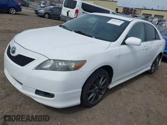 2008 Toyota Camry LE with VIN 4T1BK46K98U561008, listed as a IAAI auction lot 42001463 with 209,147 mi miles. Bid and sale history available at carsss.com. Image 2.