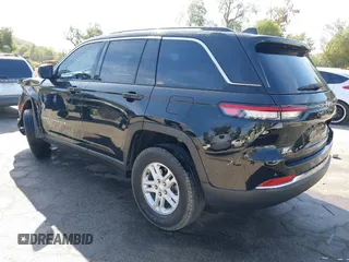 2023 Jeep Grand Cherokee Altitude with VIN 1C4RJHAG0PC513708, listed as a IAAI auction lot 41718535 with 33,133 mi miles and . Bid and sale history available at DreamBid. Image 3.