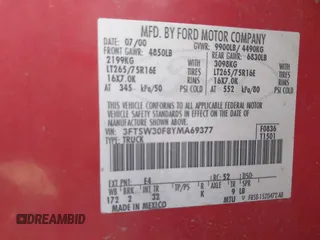 2000 Ford F-350 XL with VIN 3FTSW30F8YMA69377, listed as a IAAI auction lot 41273100 with 158,785 mi miles and . Bid and sale history available at DreamBid. Image 9.