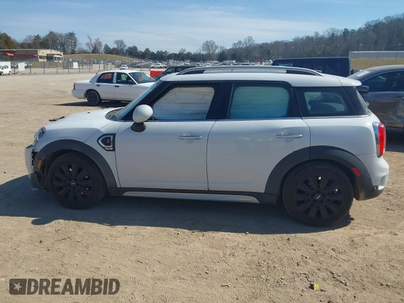 2019 MINI Countryman Cooper S с VIN WMZYT5C53K3G93102, выставлен на аукционе IAAI как лот 41703882 с пробегом 71 581 миль миль и . История ставок и продаж доступна на DreamBid. Изображение 14.