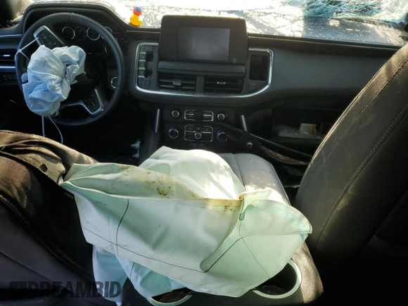 2024 Chevrolet Tahoe LS z VIN 1GNSCMKD9RR176746, wystawiony jako Copart lot #82430824 z przebiegiem Nie podano mil oraz Szkoda całkowita • Salvage title. Historia ofert i sprzedaży dostępna na DreamBid. Obrazek 8.