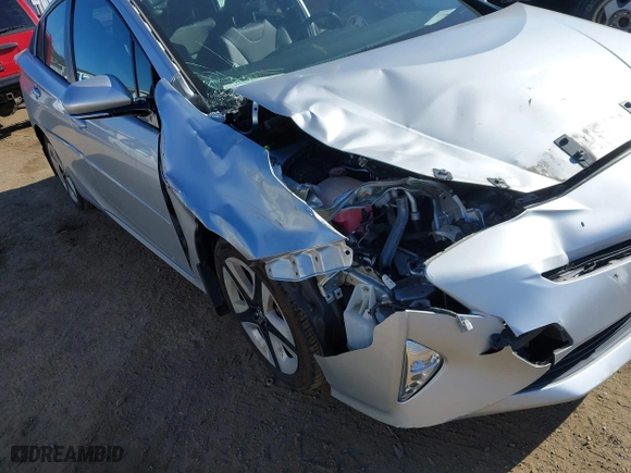 2016 Toyota Prius Four with VIN JTDKARFU0G3516680, listed as a IAAI auction lot 42062078 with 44,209 mi miles. Bid and sale history available at carsss.com. Image 6.