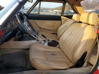 1982 FIAT 124 Spider z VIN ZFAAS00B8C5001153, wystawiony jako Copart lot #43028875 z przebiegiem 48 617 mil mil oraz Szkoda całkowita • Salvage title. Historia ofert i sprzedaży dostępna na DreamBid. Obrazek 7.