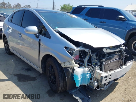 2015 Toyota Prius Four with VIN JTDKN3DUXF1885268, listed as a IAAI auction lot 42087198 with 98,482 mi miles. Bid and sale history available at carsss.com. Image 1.