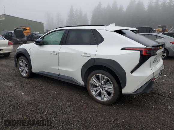 2023 Toyota bZ4X XLE z VIN JTMABABA0PA004676, wystawiony jako Copart lot #88436855 z przebiegiem 1 041 mil mil oraz Szkoda całkowita • Salvage title. Historia ofert i sprzedaży dostępna na DreamBid. Obrazek 2.