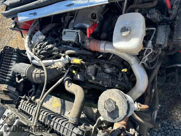 2022 Chevrolet Silverado 1500 with VIN 1HTKHPVK8NH823923, listed as a Copart auction lot 42861245 with 4,864 mi miles and Clean Title. Bid and sale history available at DreamBid. Image 7.