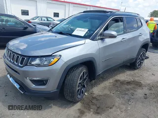 2018 Jeep Compass Limited z VIN 3C4NJDCB3JT369267, wystawiony jako IAAI lot #42181693 z przebiegiem 96 511 mil mil oraz . Historia ofert i sprzedaży dostępna na DreamBid. Obrazek 2.