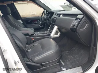 2019 Land Rover Range Rover HSE with VIN SALGS2SVXKA552883, listed as a IAAI auction lot 41543612 with 66,342 mi miles. Bid and sale history available at carsss.com. Image 5.