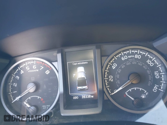 2021 Toyota Tacoma SR with VIN 3TMCZ5AN7MM395940, listed as a IAAI auction lot 41240832 with 39,338 mi miles and . Bid and sale history available at DreamBid. Image 7.
