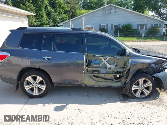 2012 Toyota Highlander Limited with VIN 5TDDK3EH8CS153044, listed as a IAAI auction lot 42565569 with 156,381 mi miles and . Bid and sale history available at DreamBid. Image 14.