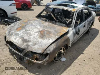 2000 Lexus LS 400 z VIN JT8BH28F2Y0180758, wystawiony jako Copart lot #67166494 z przebiegiem Nie podano mil oraz Nie do naprawy. Historia ofert i sprzedaży dostępna na DreamBid. Obrazek 1.