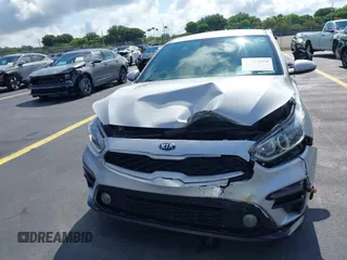 2021 Kia Forte LXS z VIN 3KPF24AD0ME334880, wystawiony jako IAAI lot #42257054 z przebiegiem 159 489 mil mil oraz . Historia ofert i sprzedaży dostępna na DreamBid. Obrazek 6.