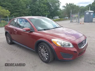 2011 Volvo C30 with VIN YV1672MK2B2198529, listed as a IAAI auction lot 42765709 with 204,605 mi miles and . Bid and sale history available at DreamBid. Image 1.