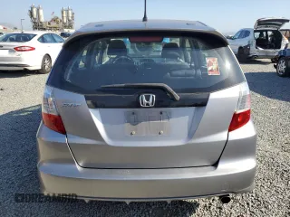 2009 Honda Fit Sport z VIN JHMGE88639S006463, wystawiony jako Copart lot #58559205 z przebiegiem 212 609 mil mil oraz Czysty tytuł • Clean title. Historia ofert i sprzedaży dostępna na DreamBid. Obrazek 6.