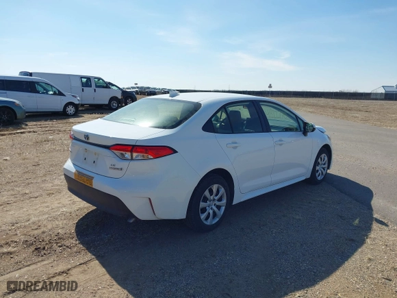 2024 Toyota Corolla Hybrid LE with VIN JTDBCMFE8RJ025908, listed as a IAAI auction lot 41822770 with 16,747 mi miles. Bid and sale history available at carsss.com. Image 4.