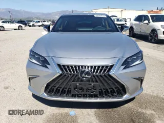 2024 Lexus ES 300h Luxury с VIN 58AEA1C19RU040178, выставлен на аукционе Copart как лот 49737815 с пробегом 17 750 миль миль и Списание • Salvage title. История ставок и продаж доступна на DreamBid. Изображение 5.