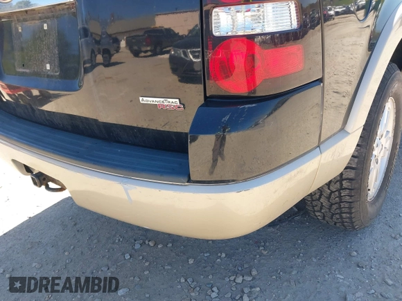 2006 Ford Explorer Eddie Bauer z VIN 1FMEU74E66UB49440, wystawiony jako IAAI lot #42163268 z przebiegiem 141 879 mil mil oraz . Historia ofert i sprzedaży dostępna na DreamBid. Obrazek 6.