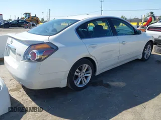 2010 Nissan Altima 3.5 SR with VIN 1N4BL2AP0AN501388, listed as a IAAI auction lot 42040501 with 161,185 mi miles. Bid and sale history available at carsss.com. Image 4.