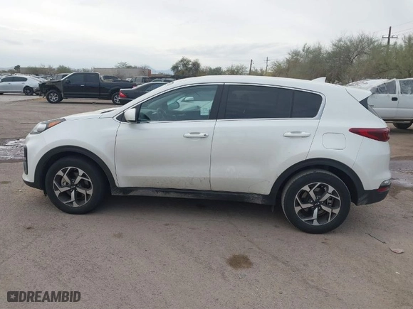 2022 Kia Sportage LX with VIN KNDPM3AC8N7000596, listed as a IAAI auction lot 41544752 with 37,134 mi miles. Bid and sale history available at carsss.com. Image 14.