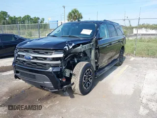 2024 Ford Expedition Max XLT с VIN 1FMJK1H83REA27722, выставлен на аукционе IAAI как лот 42376146 с пробегом 31 277 миль миль и . История ставок и продаж доступна на DreamBid. Изображение 2.