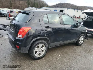 2018 Chevrolet Trax LS with VIN 3GNCJNSB7JL329537, listed as a Copart auction lot 82566704 with 92,938 mi miles and Salvage Title. Bid and sale history available at carsss.com. Image 3.