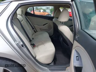 2015 Kia Optima LX z VIN 5XXGM4A70FG392359, wystawiony jako IAAI lot #42232025 z przebiegiem 192 636 mil mil oraz . Historia ofert i sprzedaży dostępna na DreamBid. Obrazek 8.