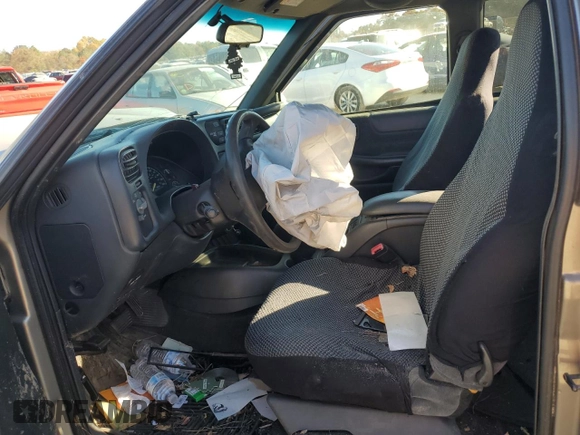 2000 GMC Sonoma SLS with VIN 1GTDT19W8Y8172036, listed as a Copart auction lot 77854974 with Not Provided miles and Salvage Title. Bid and sale history available at DreamBid. Image 7.