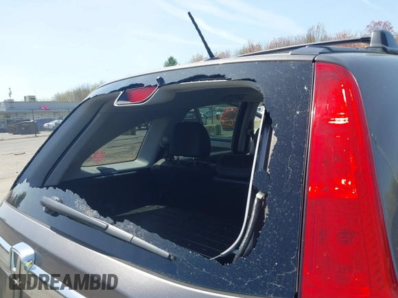 2010 Honda CR-V EX-L with VIN 5J6RE4H75AL019882, listed as a IAAI auction lot 42146343 with 187,726 mi miles and . Bid and sale history available at DreamBid. Image 12.