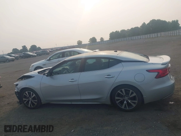 2018 Nissan Maxima SV z VIN 1N4AA6AP1JC366927, wystawiony jako IAAI lot #42394242 z przebiegiem 89 093 mil mil oraz . Historia ofert i sprzedaży dostępna na DreamBid. Obrazek 15.