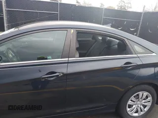 2011 Hyundai Sonata GLS with VIN 5NPEB4AC0BH039967, listed as a IAAI auction lot 41834409 with 133,746 mi miles and . Bid and sale history available at DreamBid. Image 6.