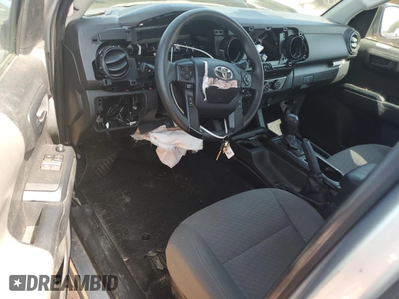 2022 Toyota Tacoma SR с VIN 3TYRX5GN2NT043779, выставлен на аукционе Copart как лот 61758825 с пробегом Не указан миль и Чистый • Clean title. История ставок и продаж доступна на DreamBid. Изображение 8.