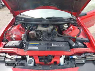 1993 Chevrolet Camaro z VIN 2G1FP22S4P2103696, wystawiony jako IAAI lot #42498084 z przebiegiem 64 393 mil mil oraz . Historia ofert i sprzedaży dostępna na DreamBid. Obrazek 10.