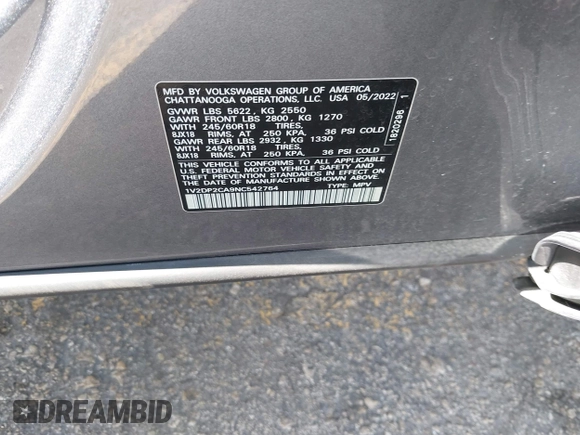 2022 Volkswagen Atlas SE with VIN 1V2DP2CA9NC542764, listed as a IAAI auction lot 42169444 with 33,506 mi miles and . Bid and sale history available at DreamBid. Image 9.