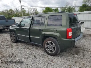 2009 Jeep Patriot Limited with VIN 1J4FT48B79D120490, listed as a Copart auction lot 55071885 with 173,311 mi miles and Salvage title. Bid and sale history available at DreamBid. Image 2.