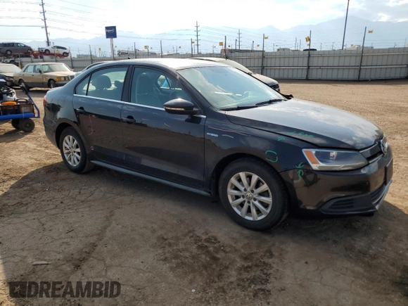 2014 Volkswagen Jetta Hybrid SE with VIN 3VW637AJ3EM291418, listed as a Copart auction lot 75678204 with 221,750 mi miles and Salvage title. Bid and sale history available at DreamBid. Image 4.
