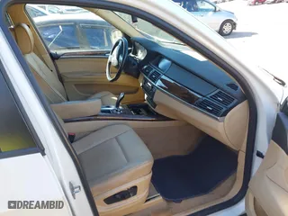 2011 BMW X5 35i with VIN 5UXZV4C58BL402047, listed as a IAAI auction lot 41837120 with 168,325 mi miles. Bid and sale history available at carsss.com. Image 5.