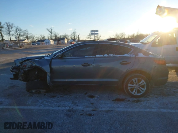 2013 Acura ILX with VIN 19VDE1F31DE022430, listed as a IAAI auction lot 41260268 with 123,867 mi miles. Bid and sale history available at carsss.com. Image 14.