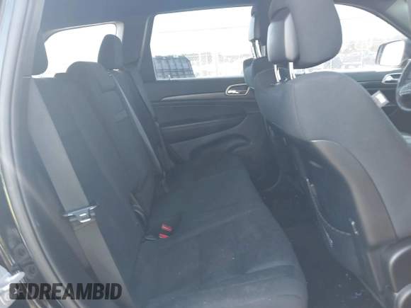 2017 Jeep Grand Cherokee Laredo with VIN 1C4RJEAGXHC685888, listed as a IAAI auction lot 41563643 with 193,997 mi miles. Bid and sale history available at carsss.com. Image 8.