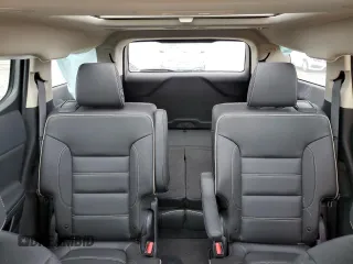 2019 GMC Acadia Denali with VIN 1GKKNXLS0KZ220189, listed as a Copart auction lot 54053815 with 48,068 mi miles and Salvage Title. Bid and sale history available at carsss.com. Image 10.