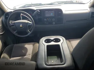 2011 Chevrolet Silverado 1500 Work Truck with VIN 1GCRCPEAXBZ221256, listed as a Copart auction lot 73575274 with 137,583 mi miles and Salvage Title. Bid and sale history available at DreamBid. Image 8.
